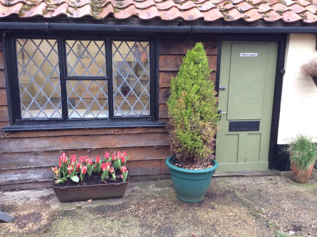 Valley Farmhouse, Westhall Redisham Exterior photo
